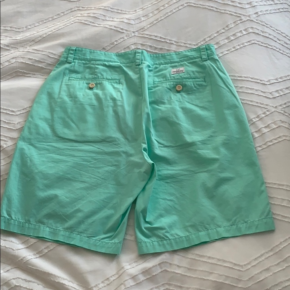 Vineyard Vines || Green Club Shorts - Picture 3 of 6